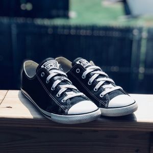 Thin bottom converse